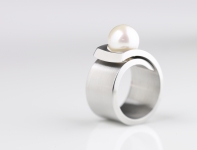 Spiranova Perle Est Ring